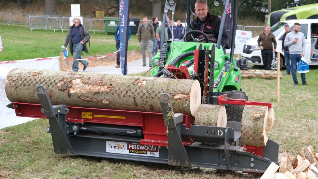 Wood pellet log processing equipment illustrating European wood pellet heating demand